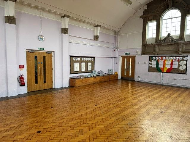 Stourfield Infant School Main Hall - photo 2