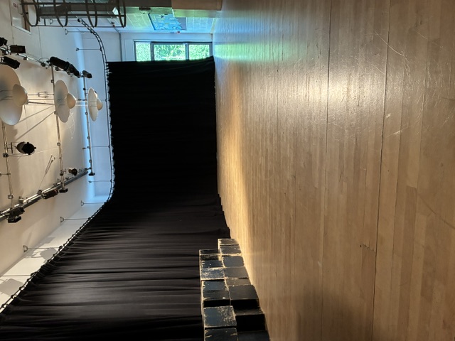Debden Park High School Drama Studio - photo 3