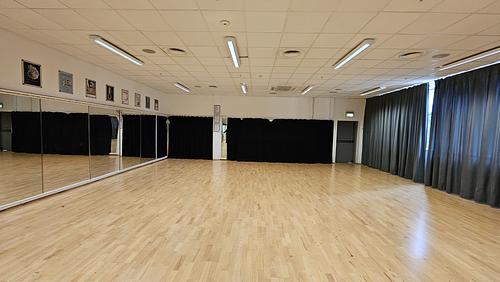 City Academy Hackney Dance Studio 