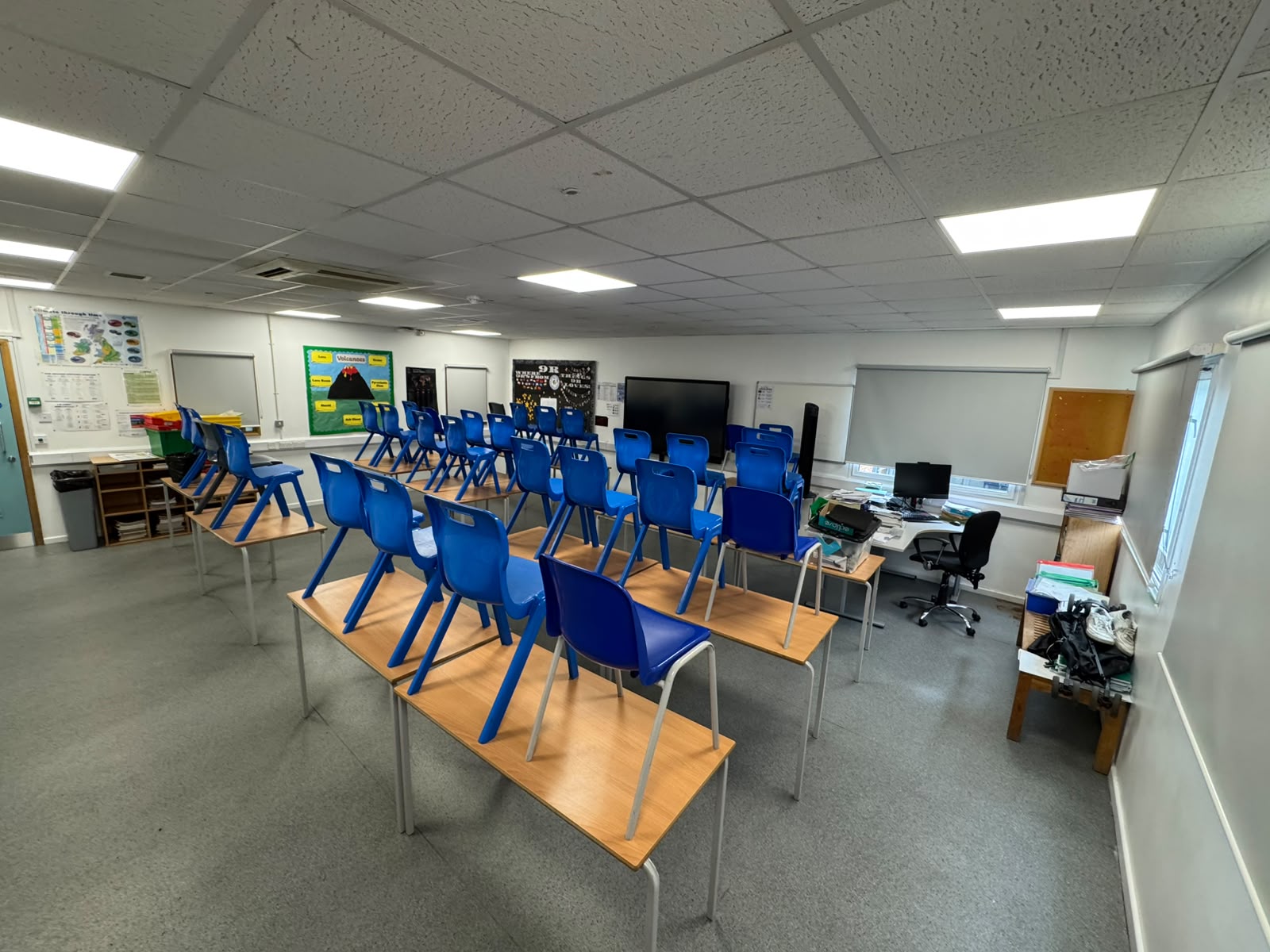 Sarah Bonnell Classroom F13 - photo 1