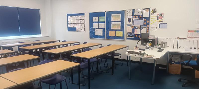 Chadwell Heath Academy Classroom 6 - photo 2