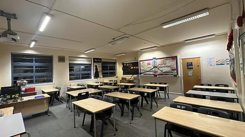 Oaks Park High School Classroom C6 g