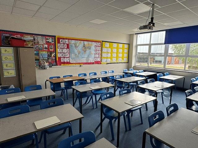 Poole High School Classroom 3 - photo 2