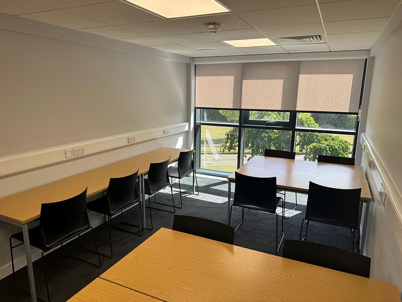 Hockerill Anglo-European College Meeting Room SF2 - photo 1