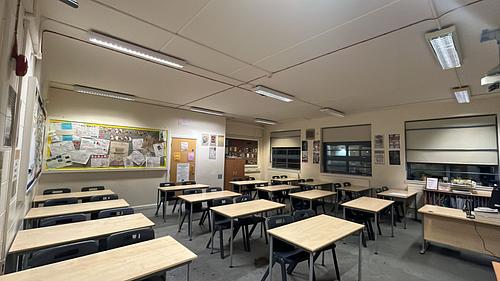 Oaks Park High School Classroom C7 g 