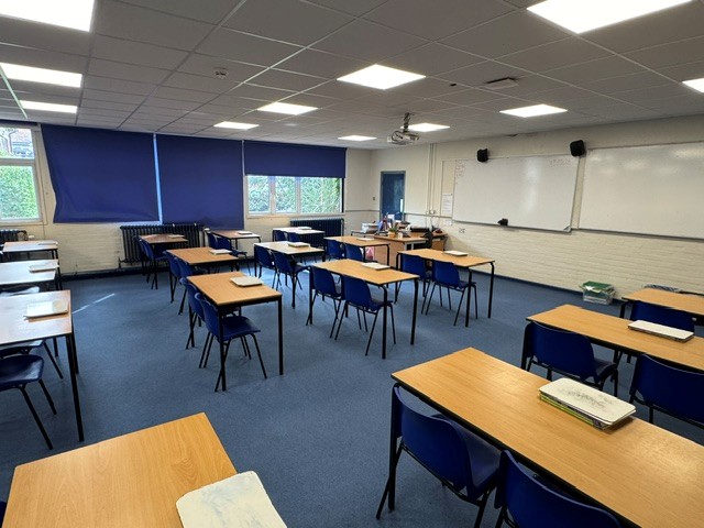 Poole High School Classroom 17 - photo 2