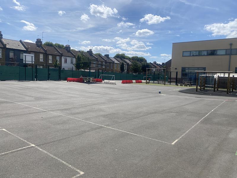 George Mitchell Primary School Car Park  - photo 4
