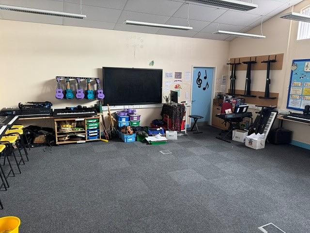 Christchurch Junior School Music Room - photo 2
