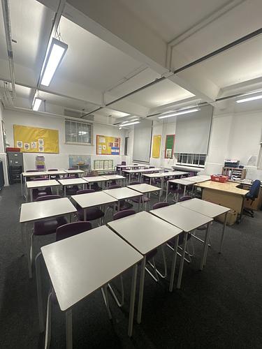 Parliament Hill School Classroom M21 