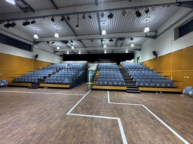 Poole High School Theatre - photo 4