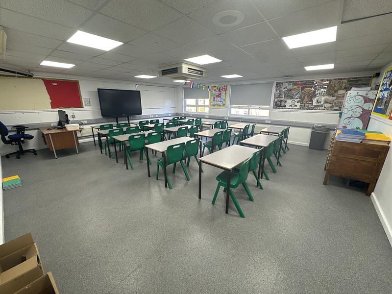 Sarah Bonnell Classroom F21 - photo 3