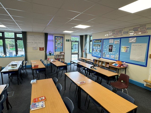 Christchurch Junior School Classroom 23 - photo 3