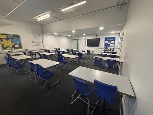 Kensington Aldridge Academy Classroom 010
