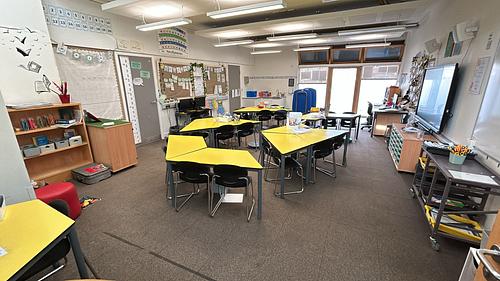 Tudor Grange Academy Samworth Classroom 3 Pine