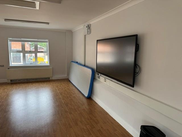 Stourfield Infant School Activity Studio - photo 2
