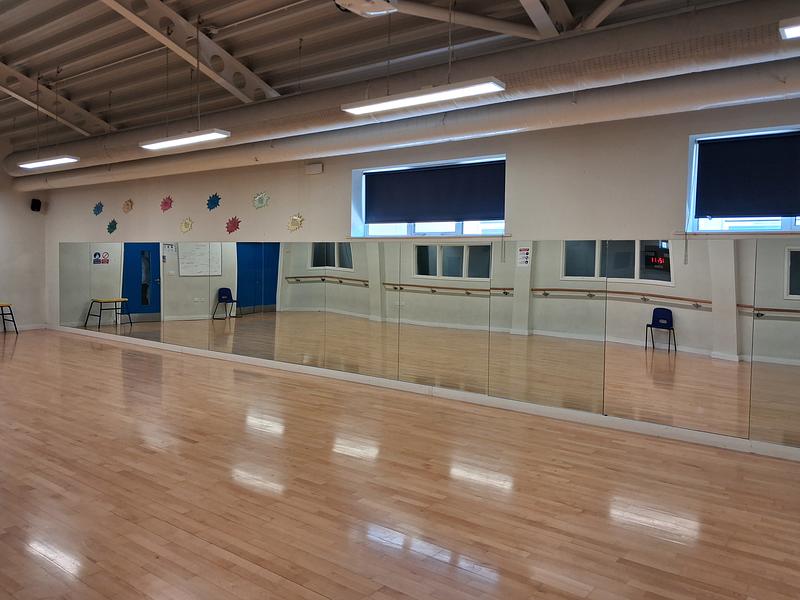 Chadwell Heath Academy Dance Studio - photo 1