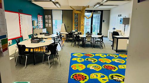 School 21 Classroom B1 (Primary)