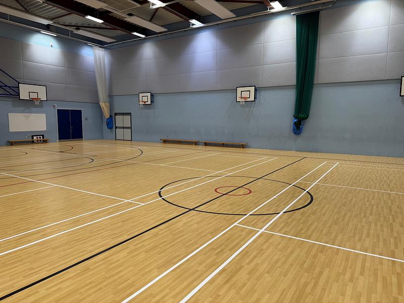 Hockerill Anglo-European College Sports Hall - photo 5