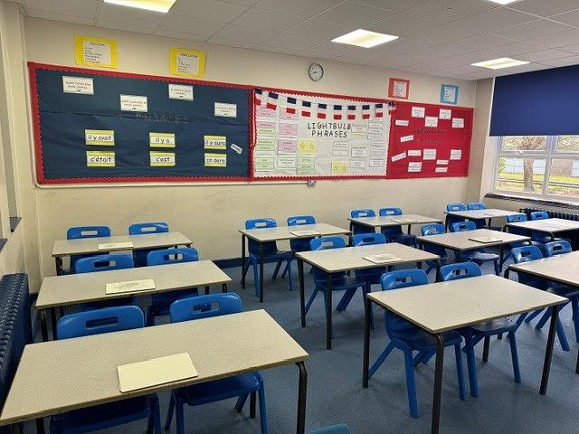 Poole High School Classroom 19 - photo 3