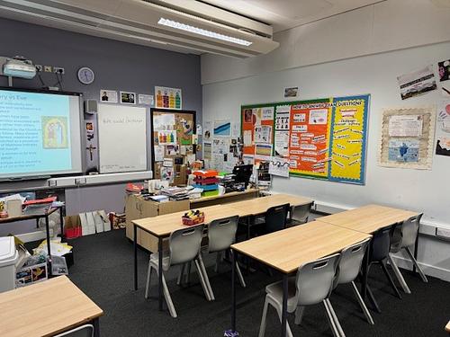 The Cardinal Wiseman Catholic School Classroom J108