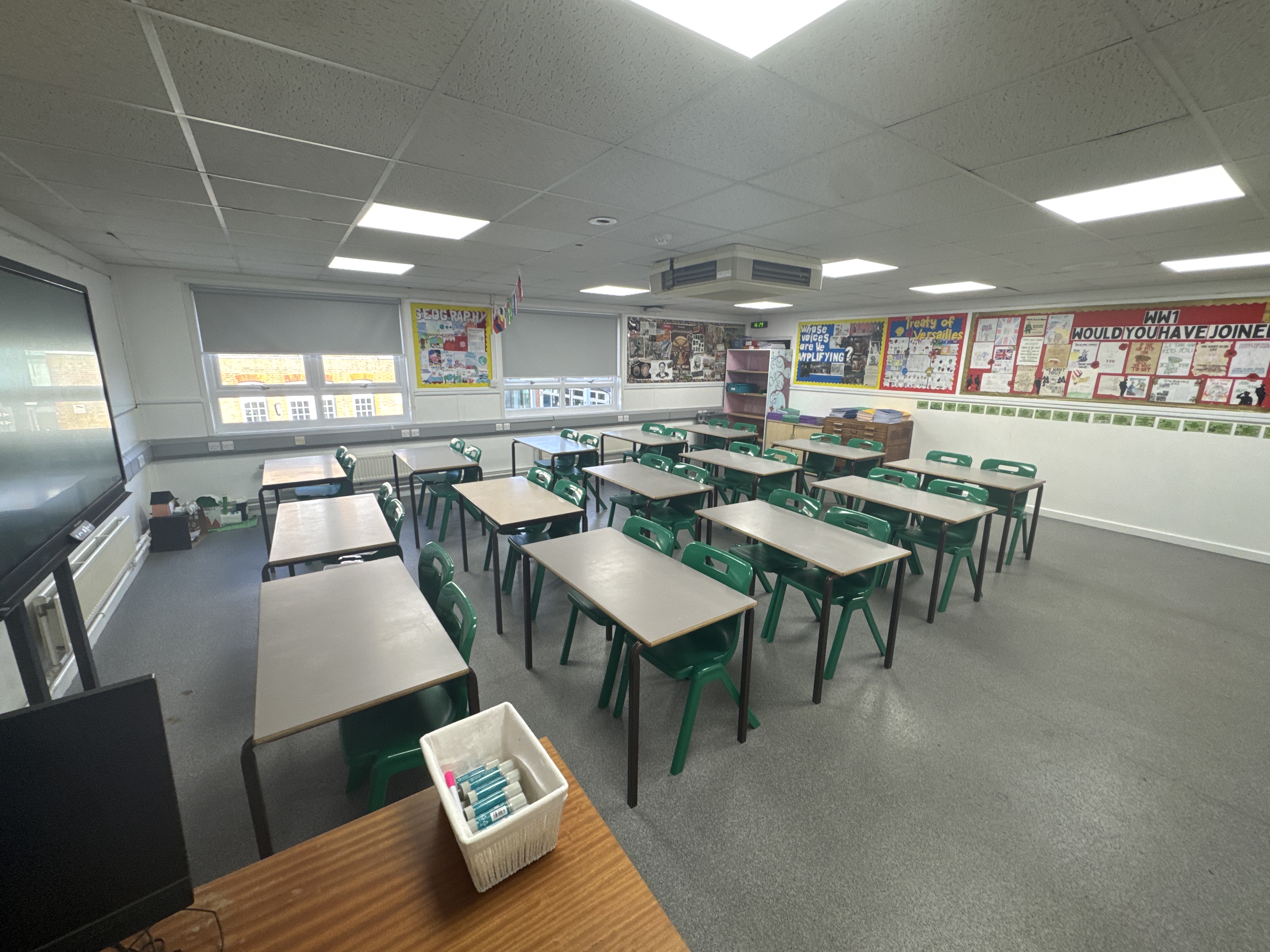 Sarah Bonnell Classroom F21 - photo 1