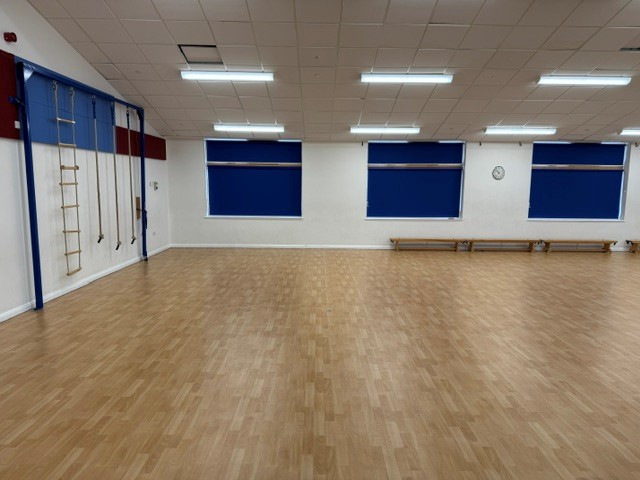 Twynham Primary School Main Hall - photo 3