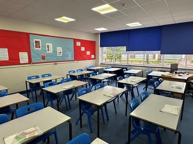 Poole High School Classroom 20 - photo 2