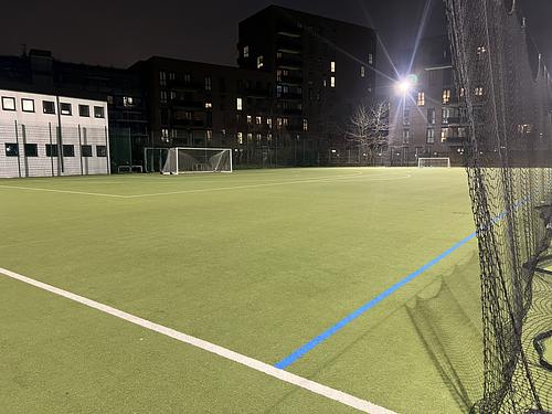 St Pauls Way Secondary School Astro 2 - 1/3