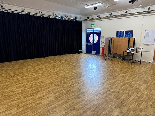 Twynham School Drama Studio One - photo 4