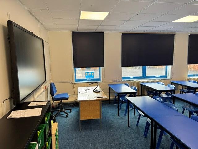Twynham School Classroom 10 - photo 3