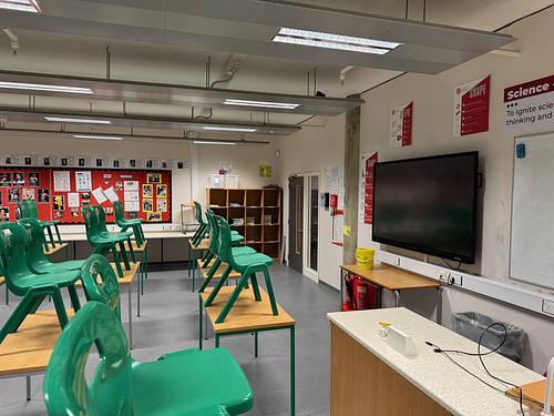 Chalk Hills Academy G1 Science Lab