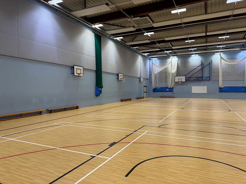 Hockerill Anglo-European College Sports Hall - photo 4