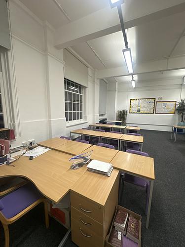 Parliament Hill School Classroom 3 MG07