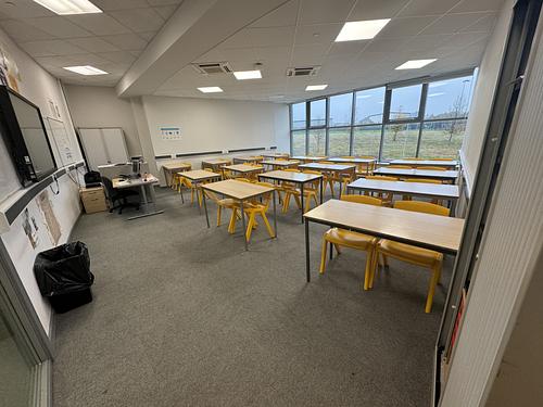 The Co-operative Academy of Stoke-on-Trent F025