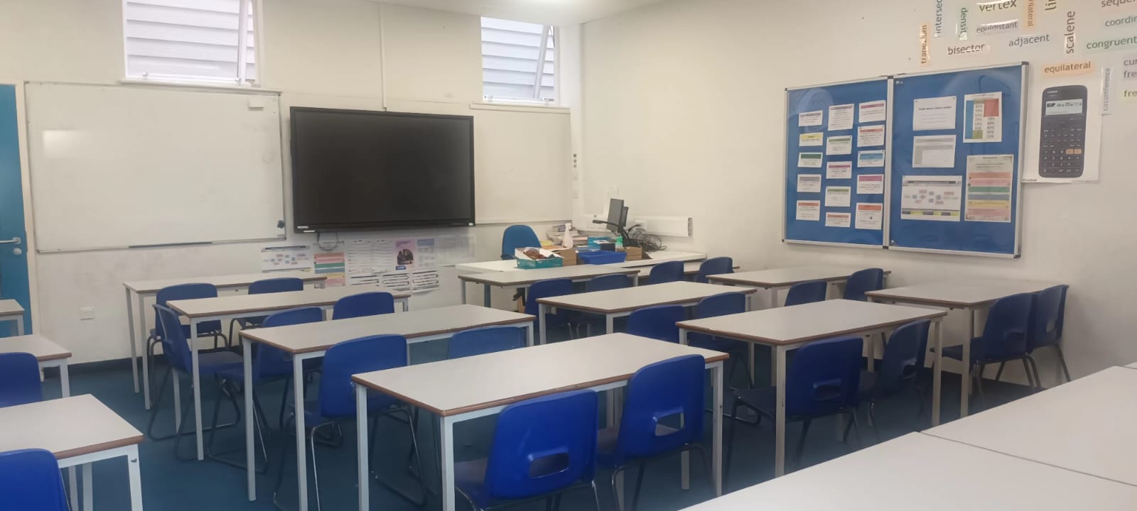 Chadwell Heath Academy Classroom 7 - photo 2