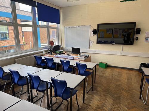 Beths Grammar School Classroom B8