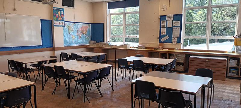 Grays Convent High School Classroom 26 - photo 2