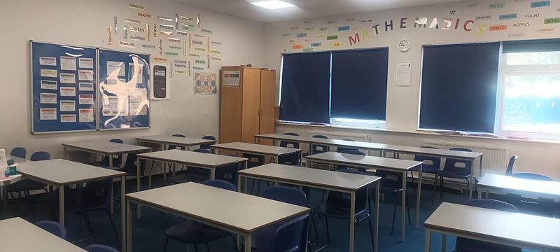 Chadwell Heath Academy Classroom 7 - photo 4