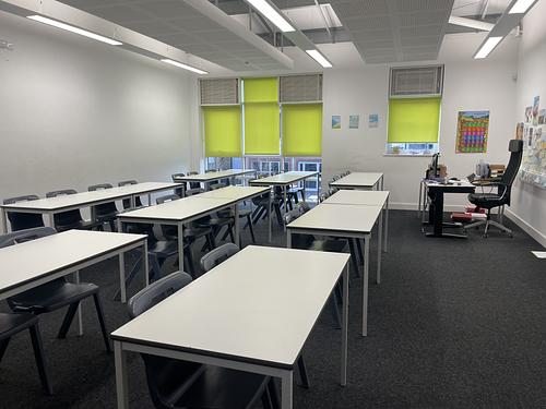 Tudor Grange Academy Solihull Maple Classroom MF6
