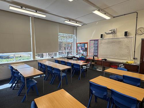 Langley Park School for Girls Classroom M002