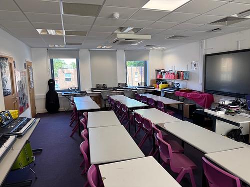Bedford Free School Music Classroom 1.8