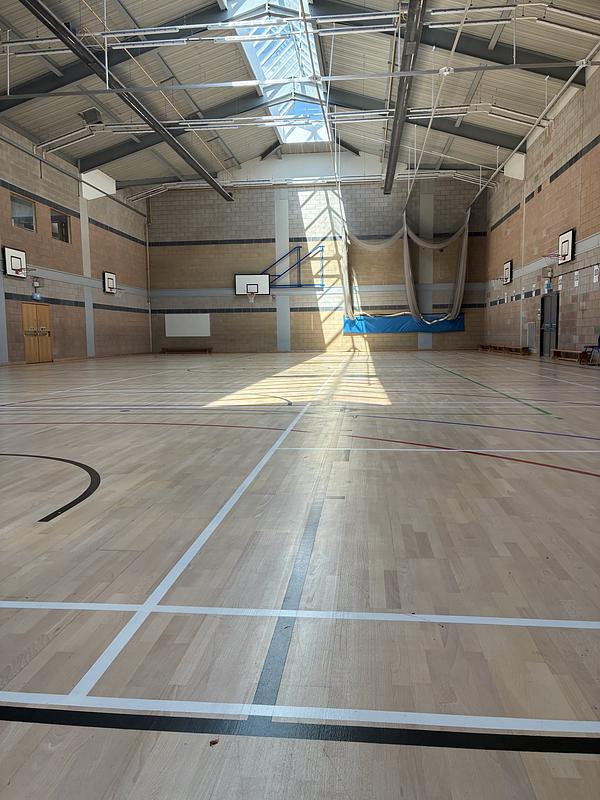 Debden Park High School Sports Hall - photo 2