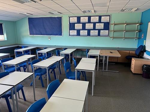 Mossbourne Port Side Academy (Hassenbrook Academy) Classroom 76