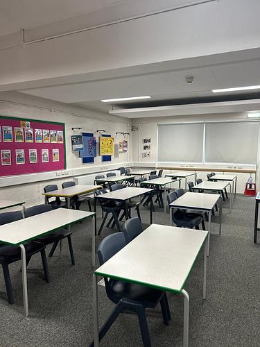 Clapton Girls Academy R10 Classroom