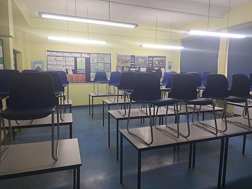 Hazelwick School Classroom 11