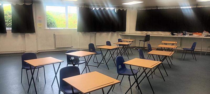 Chadwell Heath Academy Classroom 29 - next to Drama Rooms - photo 4