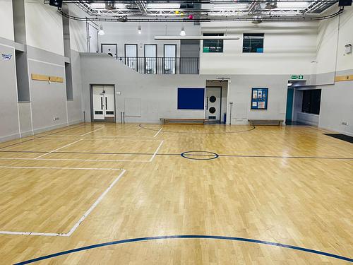 Wapping High School Main Hall (Performance Hall) 208m squared 