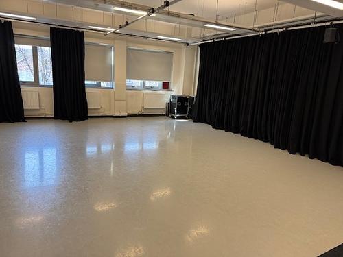 The Norwood School Dance Studio - F10