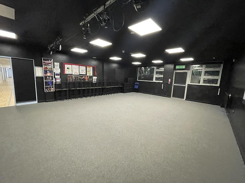 Ark Greenwich Free School Drama Classroom - photo 4