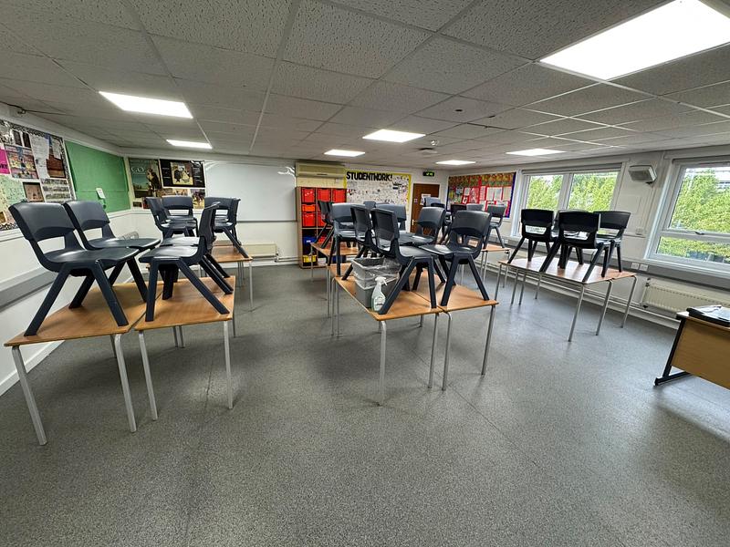 Sarah Bonnell Classroom F20 - photo 2